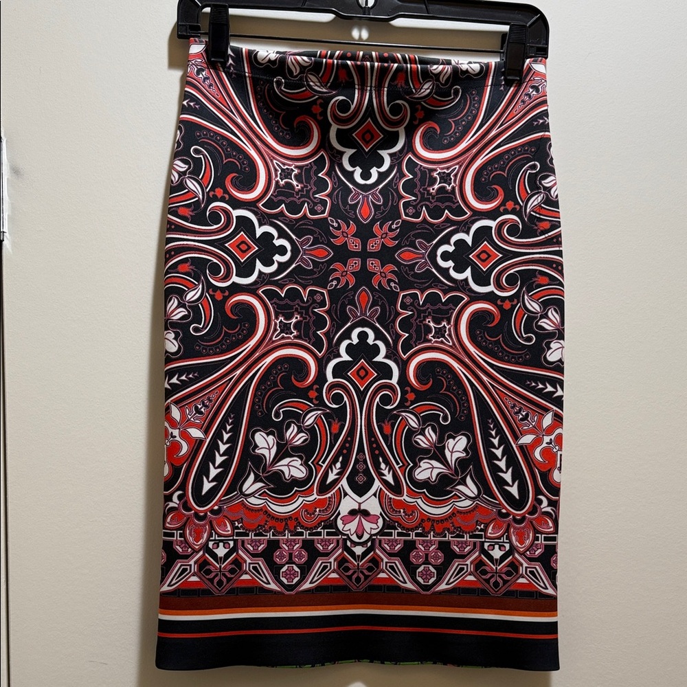 Clover Canyon Black and Red Paisley Neoprene Pencil Skirt Sz.S